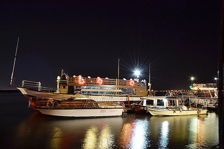 Savor Boating and Restaurant, Karachi